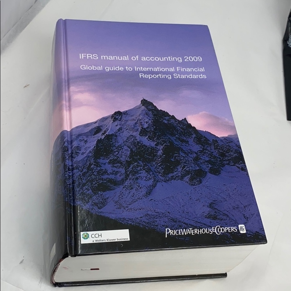 PricewaterhouseCoopers' Manual of Accounting  2009